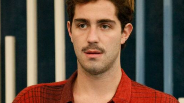 GF Vip, Tommaso criticato da Enok e Massimiliano: 'Hai due facce'.