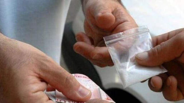 Terni, 18enne trovata senza vita ad Amelia: la droga comprata per il suo compleanno