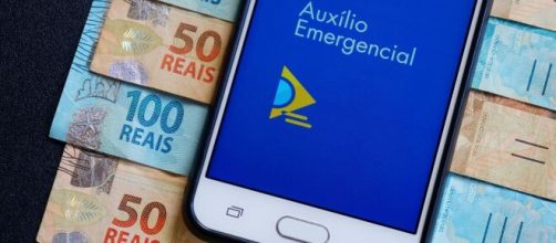 Aux&iacute;lio emergencial: fa&ccedil;a compras e pague boleto sem precisar sacar o dinheiro. ( Arquivo Blasting News)