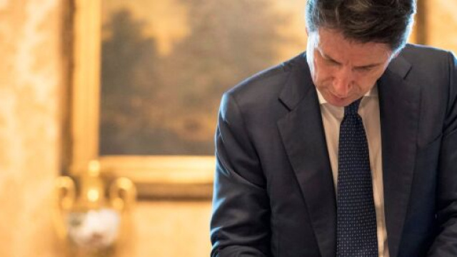 Firmato il nuovo DPCM, cosa prevede: stop a calcetto, feste e ... - meteoweb.eu