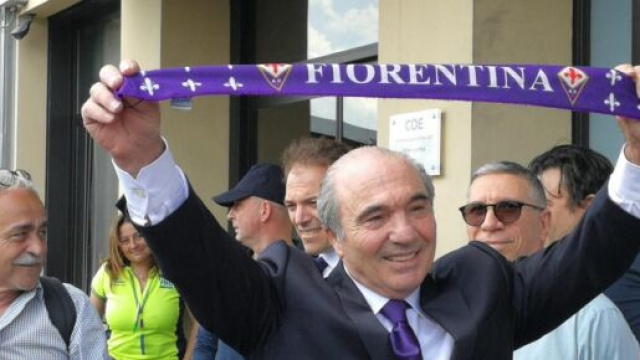 Rocco Commisso di recente ha parlato del trasferimento di Chiesa alla Juventus.