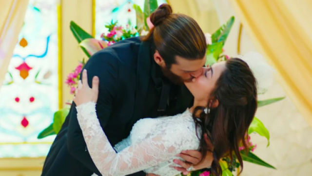 DayDreamer, trame Turchia: Can e Sanem posticipano il loro matrimonio.