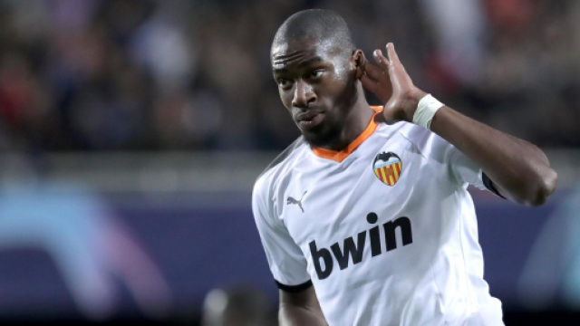 Geoffrey Kondogbia d&eacute;truit son pr&eacute;sident sur Instagram et fait le buzz