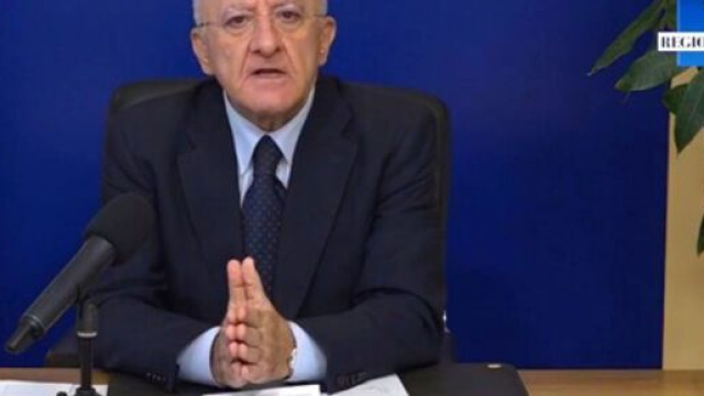 Vincenzo De Luca, nella consueta diretta facebook del venerd&igrave; dedicata al covid-19.