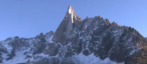 Climate change is melting the glaciers in the French Alps. [Image source/FRANCE 24 English YouTube video]