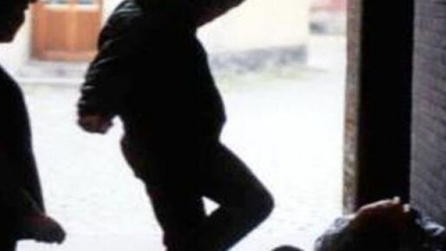 Lanciano, Chieti: ragazzo di 18 anni colpito da un pugno in testa rischia la vita.