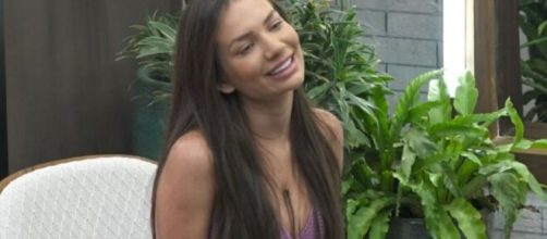 &ldquo;A Fazenda 12&rdquo;: Com fama de barraqueira, St&eacute;fani recebeu aval para quebrar objetos no confinamento