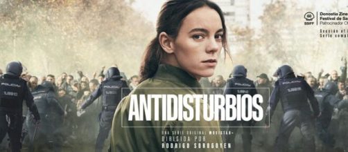Cartel promocional de 'Antidisturbios', la serie criticada duramente por la polic&iacute;a