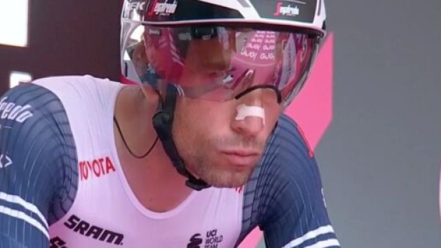 Vincenzo Nibali occupa il settimo posto in classifica al Giro d'Italia.