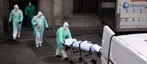 Sanitarios de Madrid al borde del colapso frente al avance de la segunda ola de COVID-19