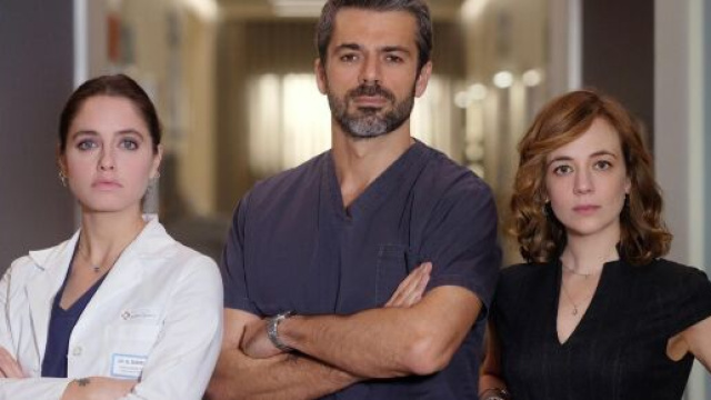 Doc - Nelle tue mani, spoiler 6^ puntata: Andrea Fanti viene a sapere che Agnese ha adottato un bambino con il suo fidanzato attuale.