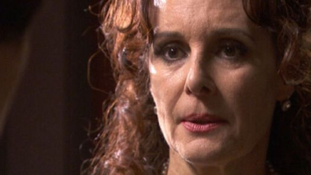 Il segreto, trame Spagna: Francisca e Isabel alleate per sconfiggere Eulalia Castro.
