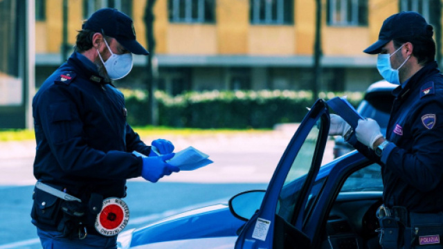 L'operazione &egrave; stata messa a segno dai "Falchi" della polizia.