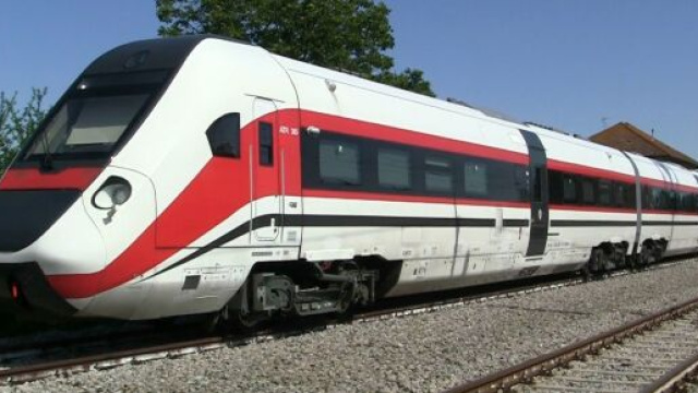 Guasto tecnico per il treno veloce che si ferma alla stazione di ... - sardegnalive.net