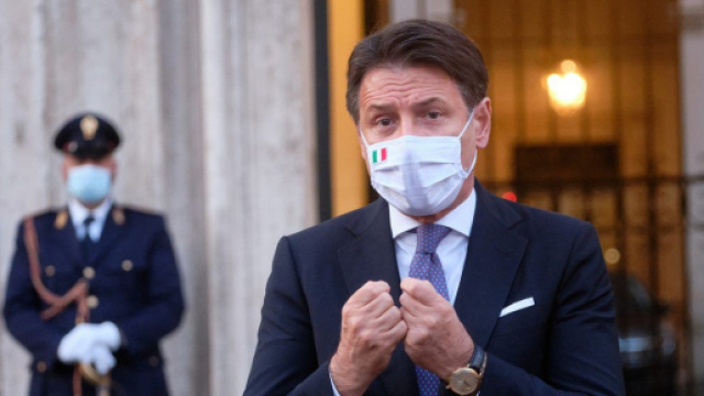 Il governo Conte potrebbe ordinare un nuovo lockdown.