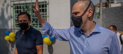 Bruno Covas aparece pela primeira vez na frente das pesquisas. (Arquivo Blasting News)