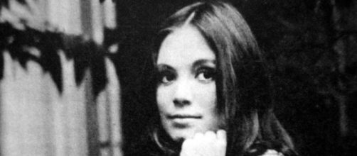 Regina Duarte em 'Irm&atilde;os Coragem'. (Reprodu&ccedil;&atilde;o/TV Globo)