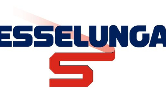 Esselunga assume nuovo personale.
