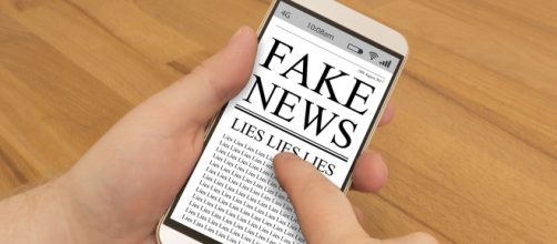 Not&iacute;cia na Internet sobre voto pelo telefone celular &eacute; fake news e vota&ccedil;&atilde;o dever&aacute; ser feita presencialmente. (Arquivo Blasting News)