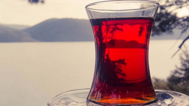 Il t&egrave;: pi&ugrave; che una bevanda, un rito.