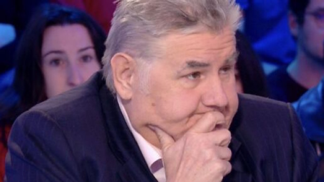 Masque obligatoire, Pierre M&eacute;n&egrave;s menace de quitter le CFC - bmykey.com