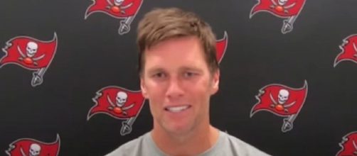 Brady had a 5-TD day vs Raiders. [Image Source: Tampa Bay Buccaneers/YouTube]