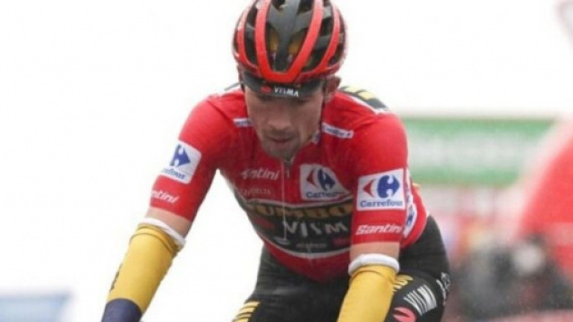 Primoz Roglic in difficolt&agrave; alla Vuelta Espana.