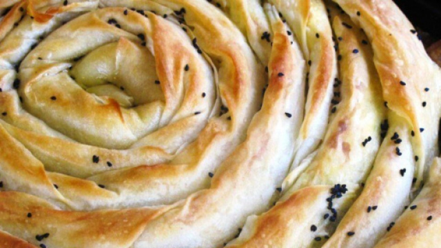 5 modi per realizzare il burek: tipico della cucina turca e albanese.