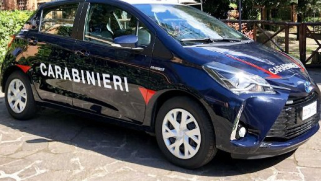 Brindisi, donna trova senza vita nell'auto in cui viveva: forse ha avuto un malore.