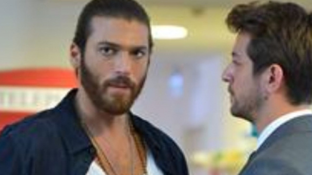 DayDreamer, spoiler turchia: Emre scopre dal fratello che Aziz &egrave; in una clinica.