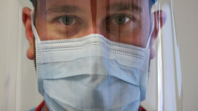 Le mascherine se non sono presidio medico possono essere vendute senza certificazione