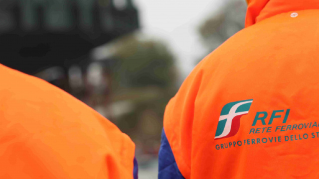 FS Italiane assume macchinisti e assistenti.