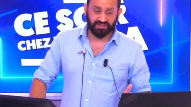 Le pr&eacute;sentateur de TPMP Cyril Hanouna en cas de reconfinement pendant le premier confinement