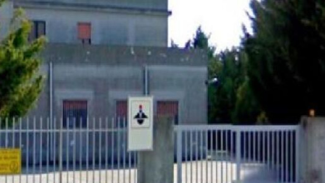 Lecce, anziano rapinato di notte in casa a Salice Salentino: ladro ruba la sua autovettura che viene ritrovata a Tuturano.