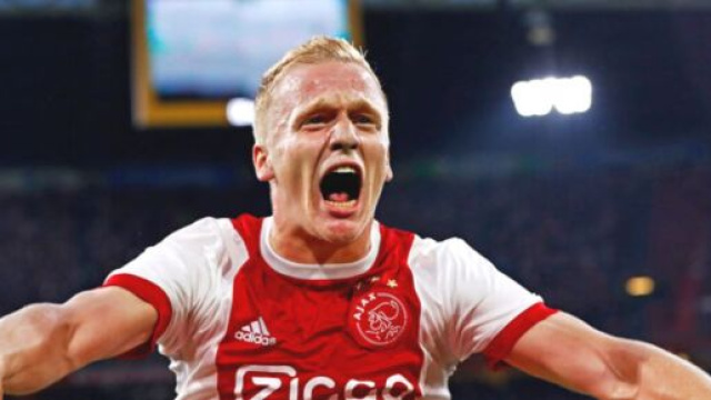 Danny Van de Beek, centrocampista attualmente al Manchester United.