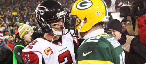 Matt Ryan e Aaron Rodgers s&atilde;o as principais armas para Atlanta Falcons e Green Bay Packers, pela NFL. (Arquivo Blasting News)