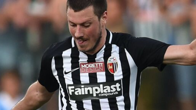 Calciomercato Crotone: Ninkovic possibile idea in attacco, ipotesi Jajalo a centrocampo.