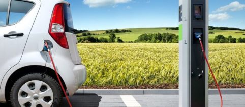 Incentivi auto verso il rinnovo, si punta sulle ibride