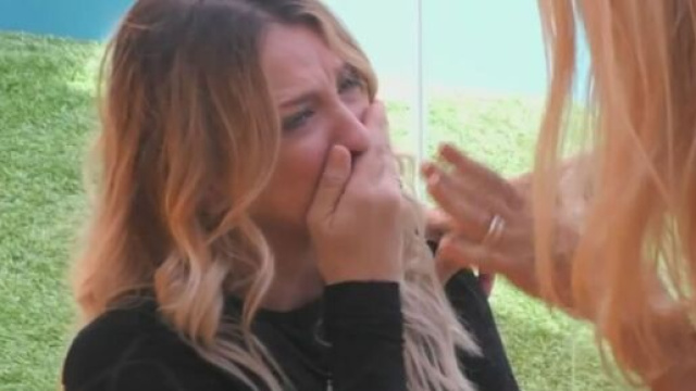 GF Vip, Myriam Catania riceve una proposta di matrimonio dal suo compagno.