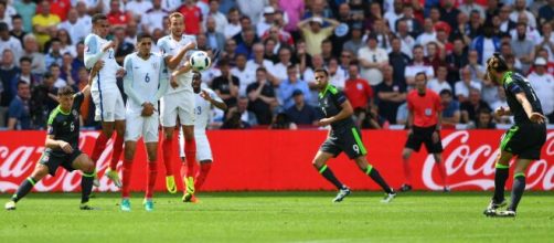 Localizados no Reino Unido, Inglaterra e Pa&iacute;s de Gales far&atilde;o amistoso nessa quinta-feira. (Arquivo Blasting News)