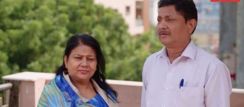 '90 Day Fianc&eacute;': In a newly released clip obtained by People, Sumit confronts his parents. [Image Source: TLC/YouTube]