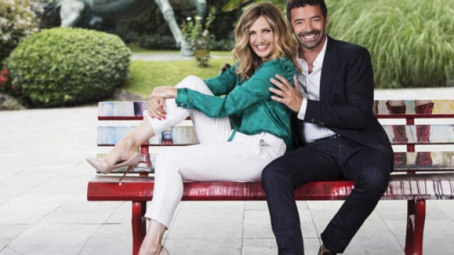 Lorella Cuccarini contro Alberto Matano.