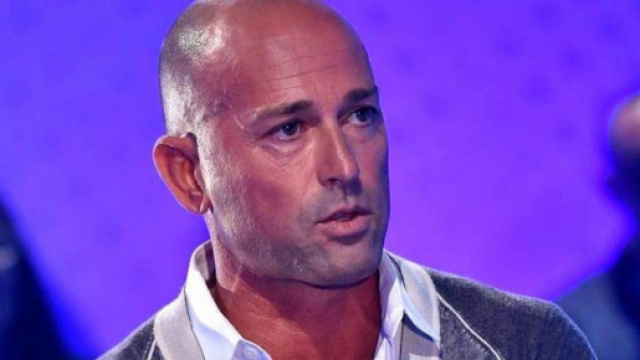 GF Vip, Bettarini sull'espulsione: 'Esagerata, io pedina di gioco al rialzo dello share'.