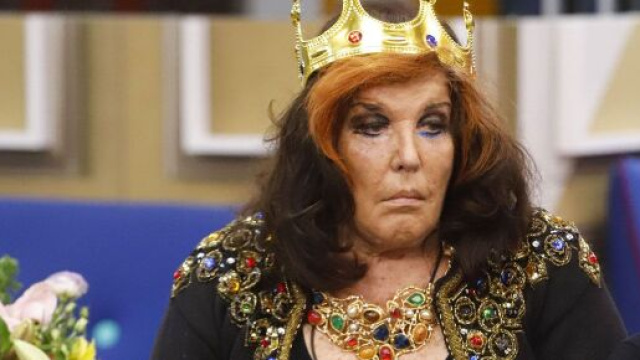 GF Vip, Patrizia De Blanck infrange il regolamento.