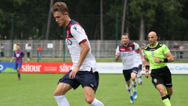 Inter su Mattias Svanberg del Bologna.