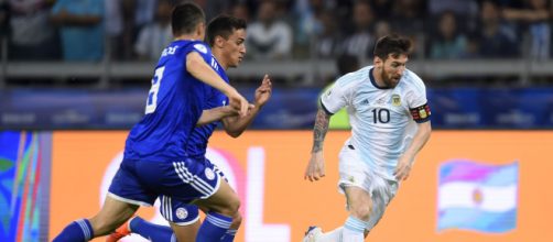 Argentina e Paraguai se enfrentam pela terceira rodada das Eliminat&oacute;rias. (Arquivo Blasting News)