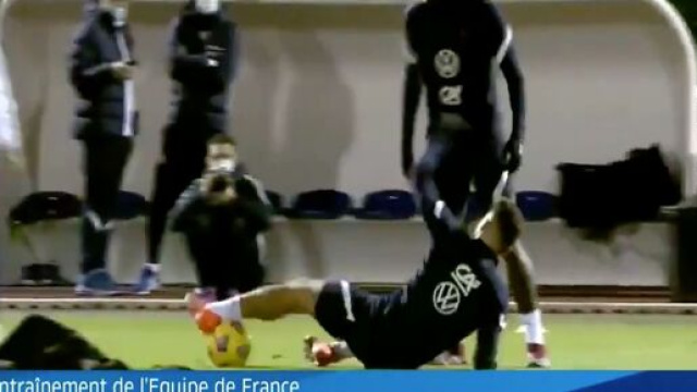 Olivier Giroud moqu&eacute; pour ses prestations en &eacute;quipe de France (source : Capture Twitter &eacute;quipe de France)