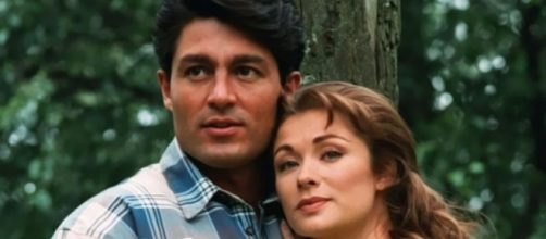 Fernando Colunga e Let&iacute;cia Calder&oacute;n eram os protagonistas. (Reprodu&ccedil;&atilde;o/Televisa)