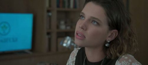 Cibele sofre puni&ccedil;&atilde;o da justi&ccedil;a em "A For&ccedil;a do Querer". (Reprodu&ccedil;&atilde;o/TV Globo)