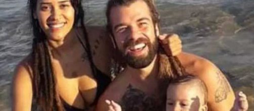 Casal e beb&ecirc; morreram soterrados. (Reprodu&ccedil;&atilde;o/Arquivo Pessoal)